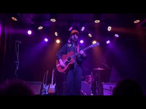 Derek Dames Ohl- “Dreamin”” live at Globe Hall