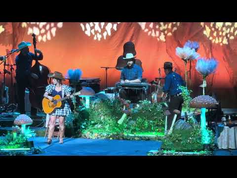 West Virginia Waltz - Sierra Ferrell - Washington DC, Sept. 2025