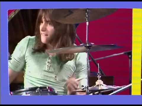 Emerson, Lake & Palmer - Take A Pebble (1970)