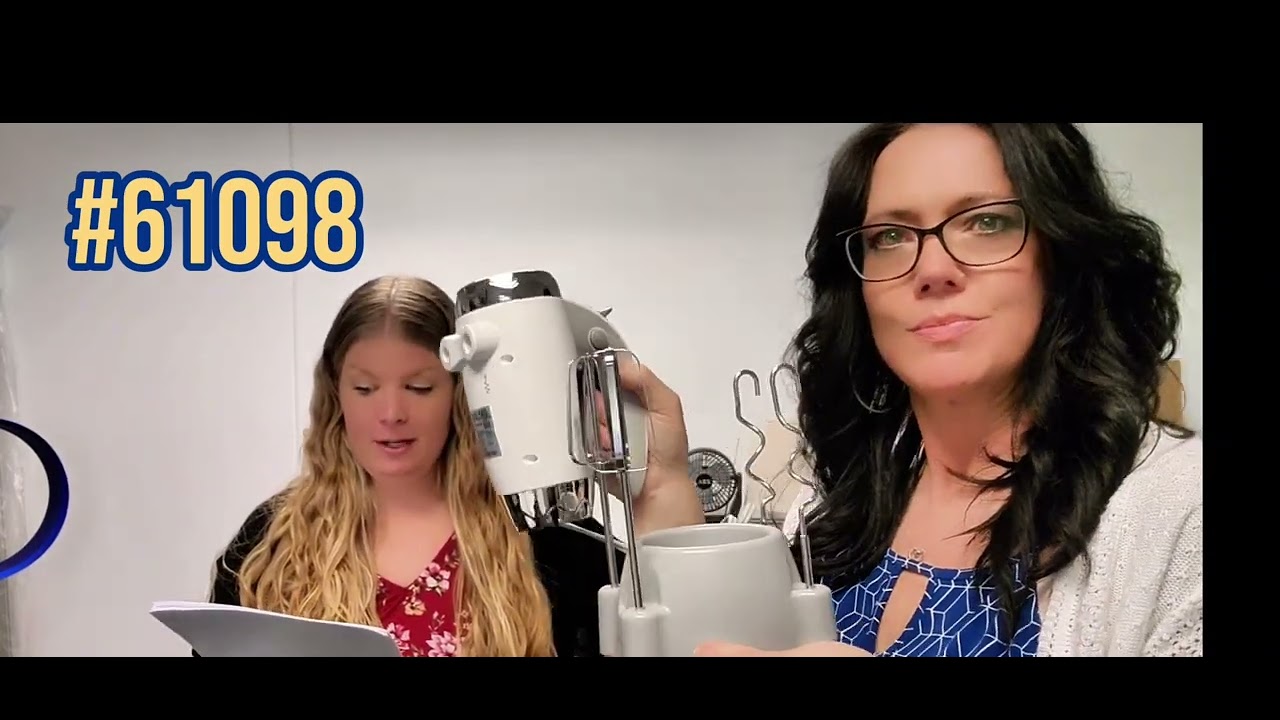 7G 61098 Betty Crocker Hand Blender - YouTube