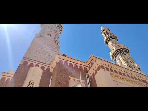 الجيش يرفع الآذان من داخل مسجد السيد علي الميرغني في الخرطوم بحري بعد تحريره 