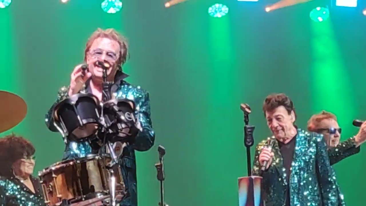 Gyere, gyere, Juli - Hungária - 2025.06.06 MVM Dome