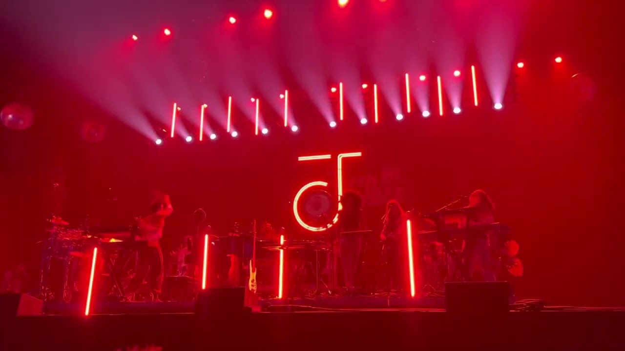 Jacob Collier performing ‘Count The People’ live at NN North Sea Jazz Festival 2022