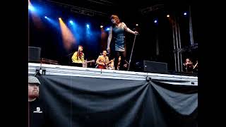 Beth Hart &amp; Joe Bonamassa - Rhymes @ Bergenhus Festning, Bergen, Norway - 22 June 2013