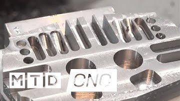 Diver cutter from Guhring cutting ramping vertically