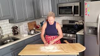 How to Stretch Pizza Dough with Peggy Paul Casella of 