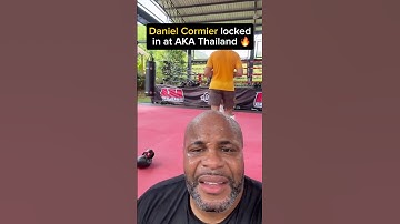 Daniel Cormier locked in at AKA Thailand 🔥 #ufc #mma #danielcormier