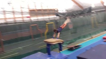 Handspring Front Salto Vault