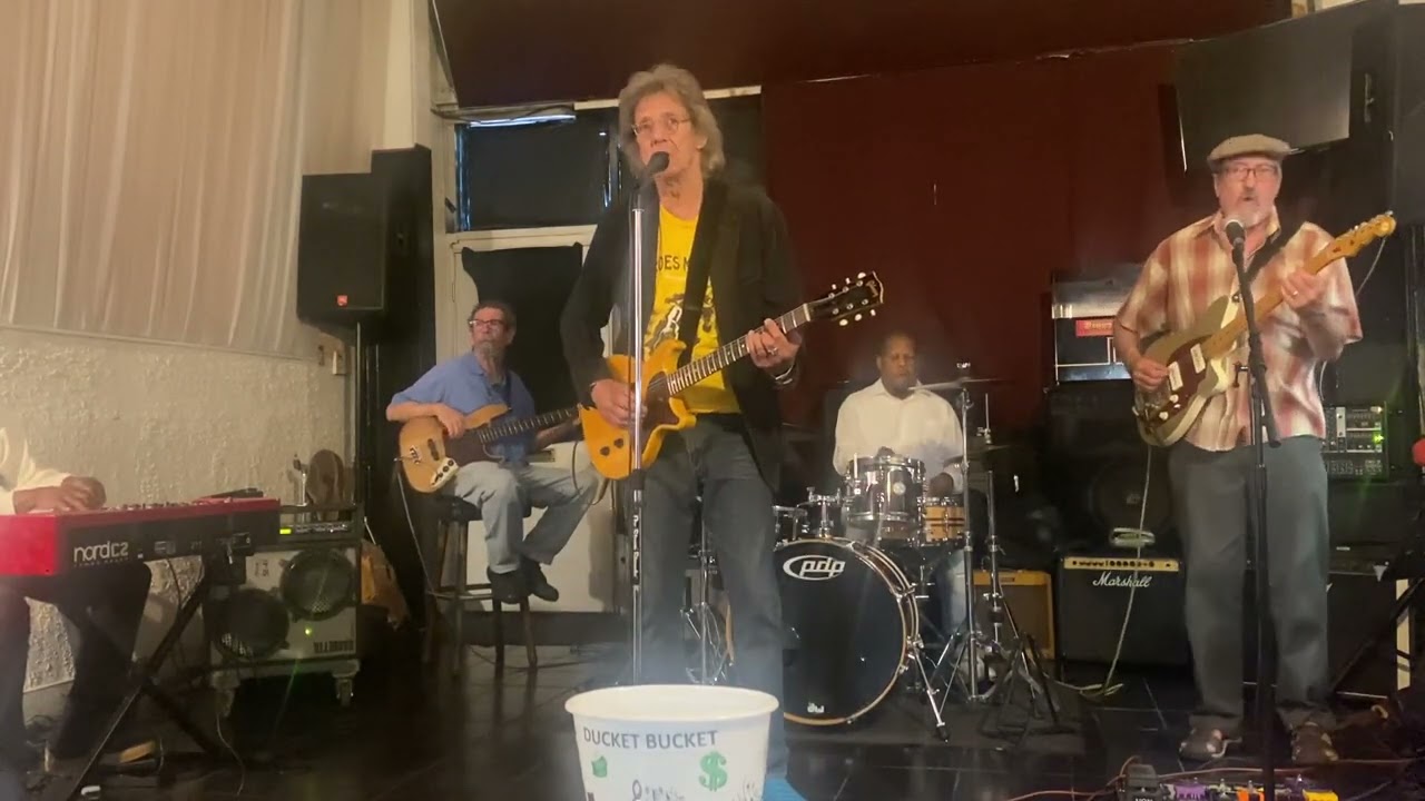 "Help Me" Dennis Spencer "The Tall Guy"