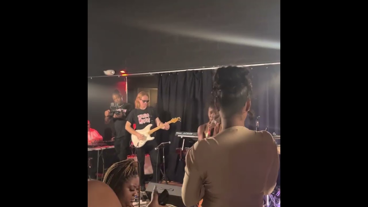 LotusXN X WAP LIVE - Dat Vibe Brunch Anniversary Show