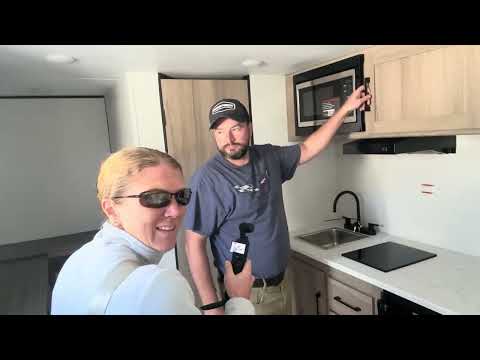MEMBERS ONLY: Behind the scenes at Camping world