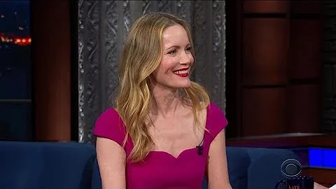 Leslie Mann Really Loves Her Roommate/Daughte...