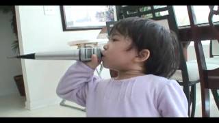 Baby singing Major Tom ( Coming Home ).avi
