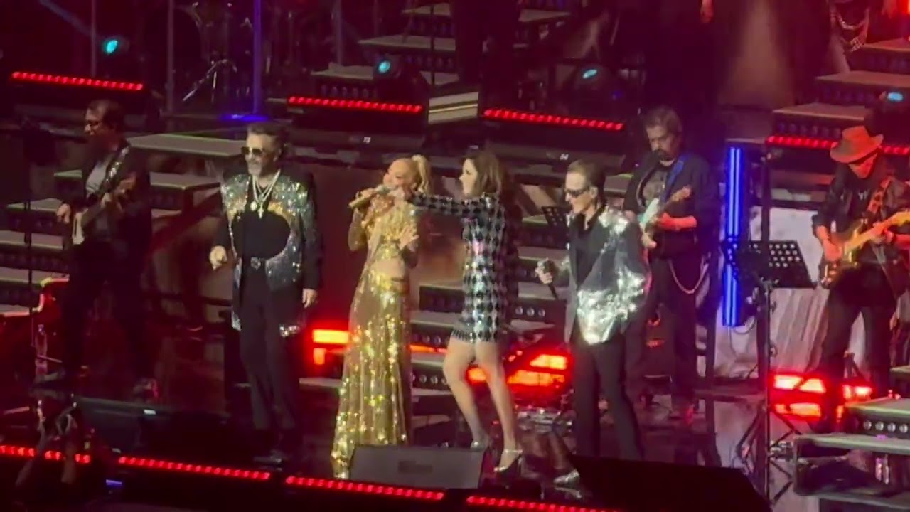 Entre Amigos , Palacio de los deportes 20-06-25