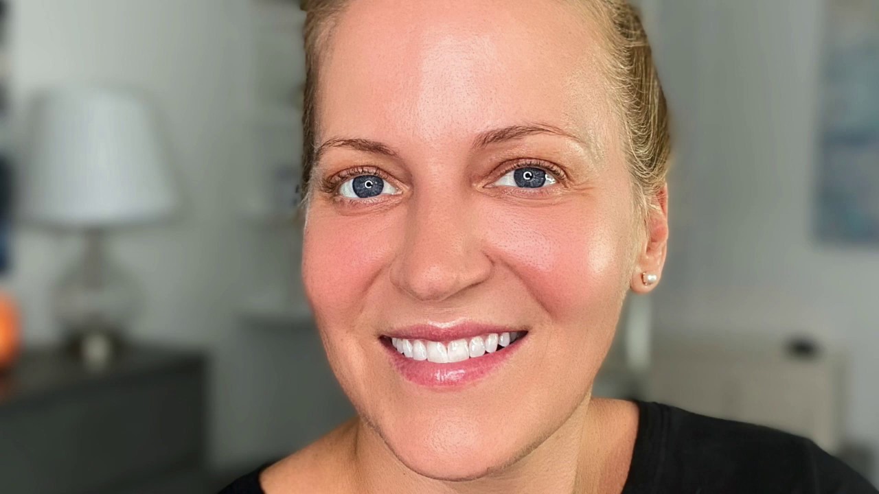 MORNING SKINCARE ROUTINE | MATURE SKIN - YouTube