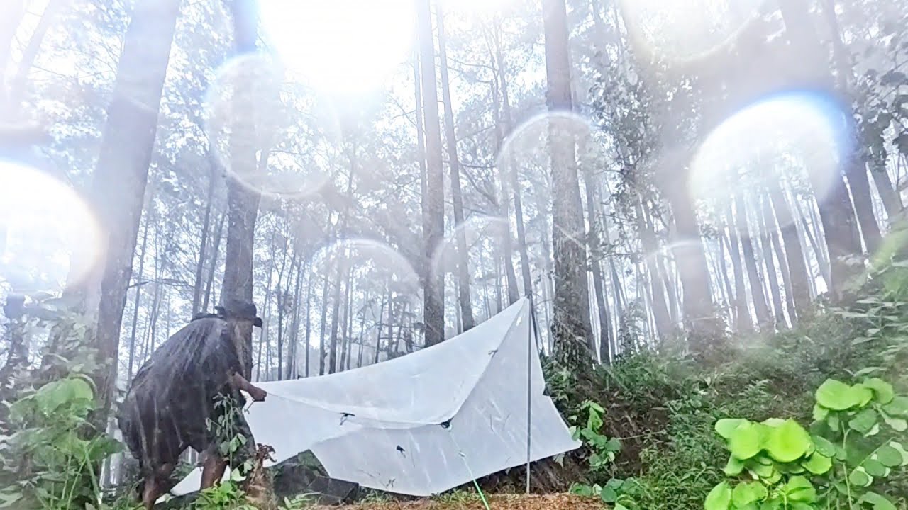 STRUGGLING TO SET UP A TENT IN BAD WEATHER ⛈️ HIT BY A RAINSTORM WHILE ...
