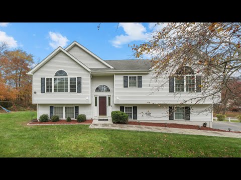 24 Interlocken Rd, Carmel Hamlet, NY home video tour