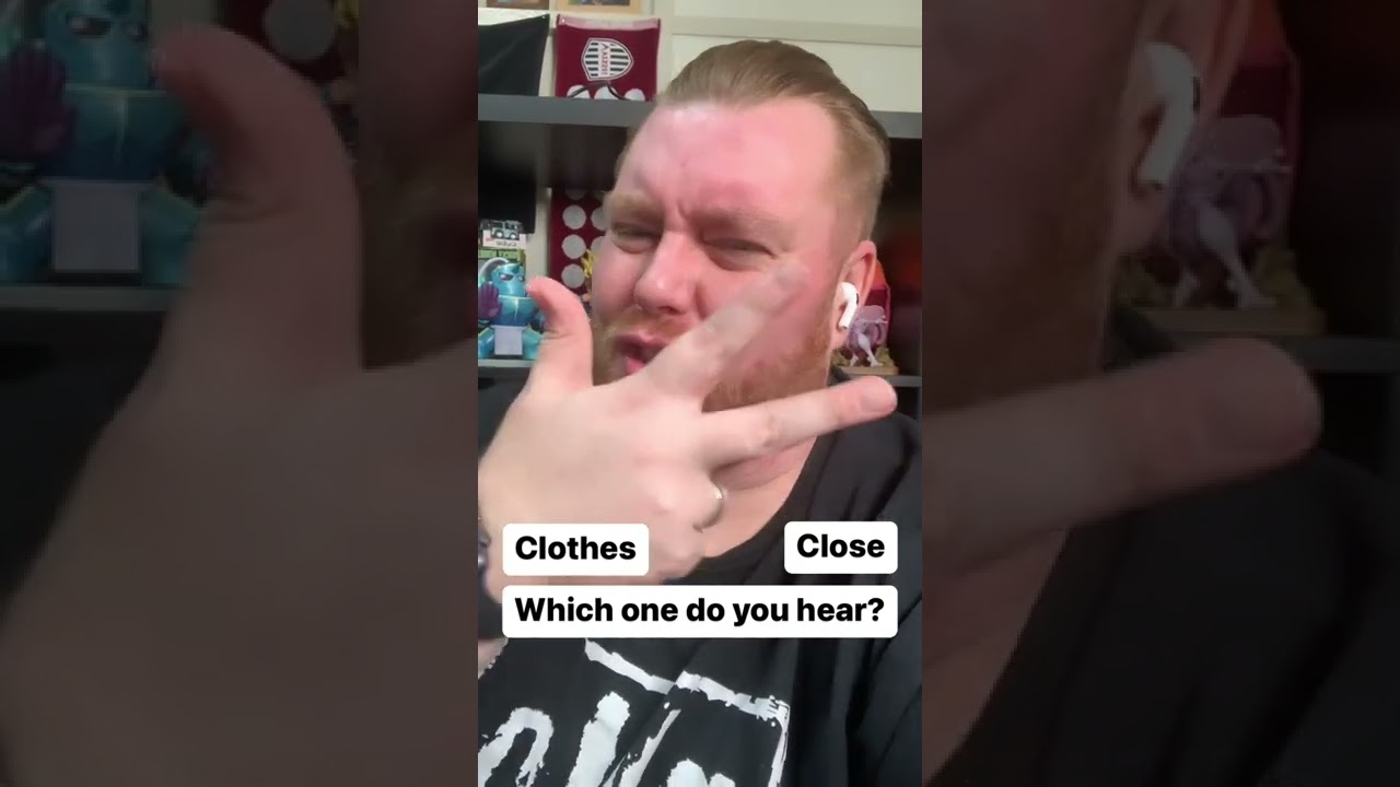 Which one do you hear? CLOSE vs CLOTHES 🤔 || Learn British Pronunciation