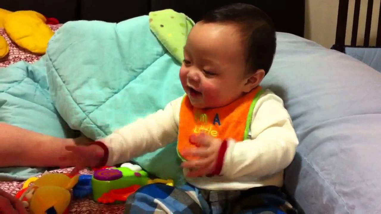 Bb laughs like crazy! 1