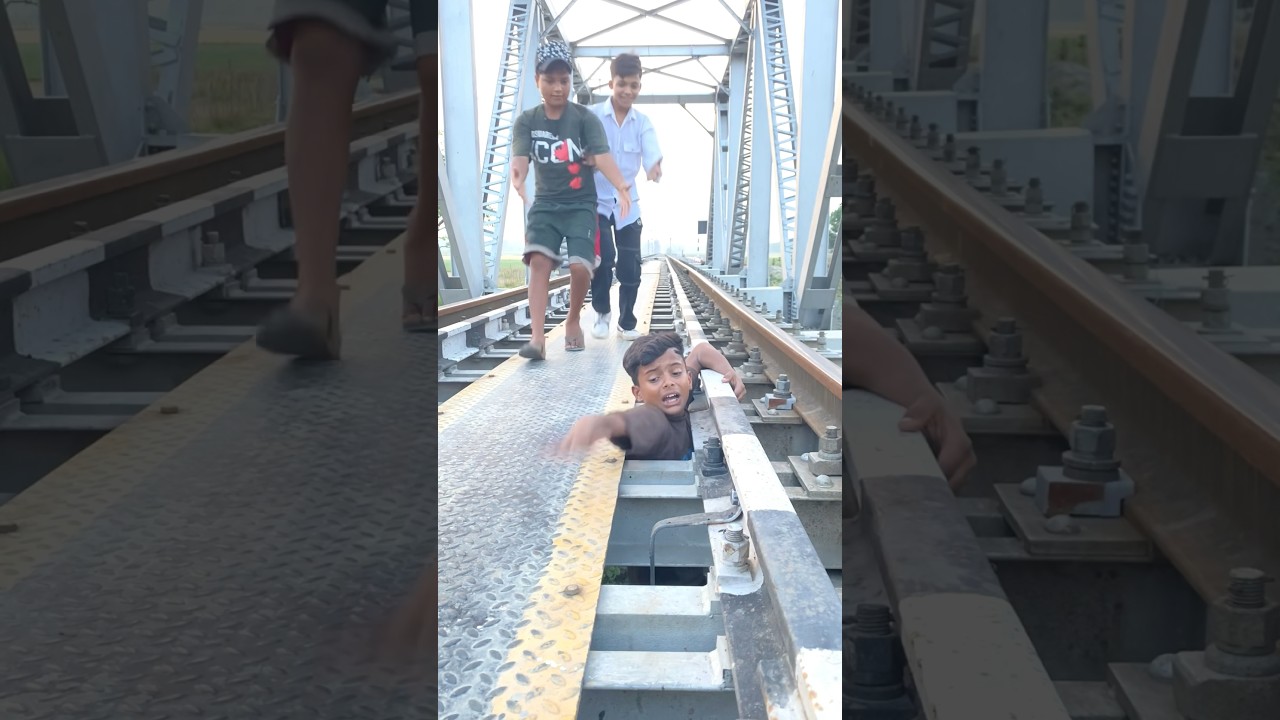 Please 🙏 help kro chote bacche ko 🙏😭