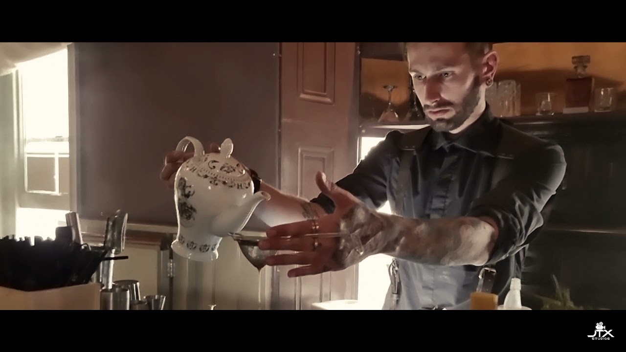 Artisan Cocktail bar - Royal Flush Mixology - Cold Brew