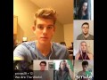 Pessoas cantan em grupo , e olha no que deu.