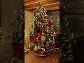 Christmas Eve ⛄ #event #evening #eve #christmastree #christmaseve #xmas #fireplace #chandelier #last