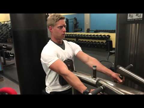 2:1 accentuated eccentric chest supported row