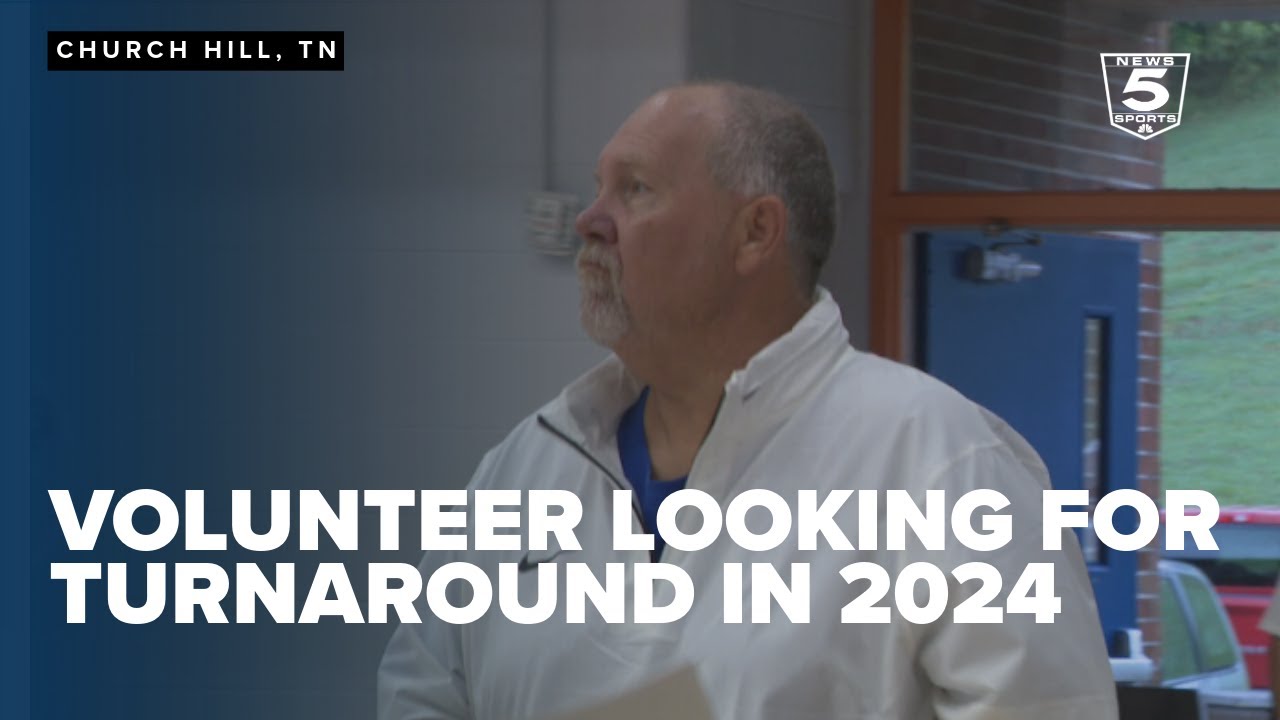 New head coach Mike Castle aims to revitalize Volunteer after winless season