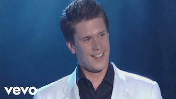 Thumbnail of IL DIVO - Hero (Live At The Greek Theatre)