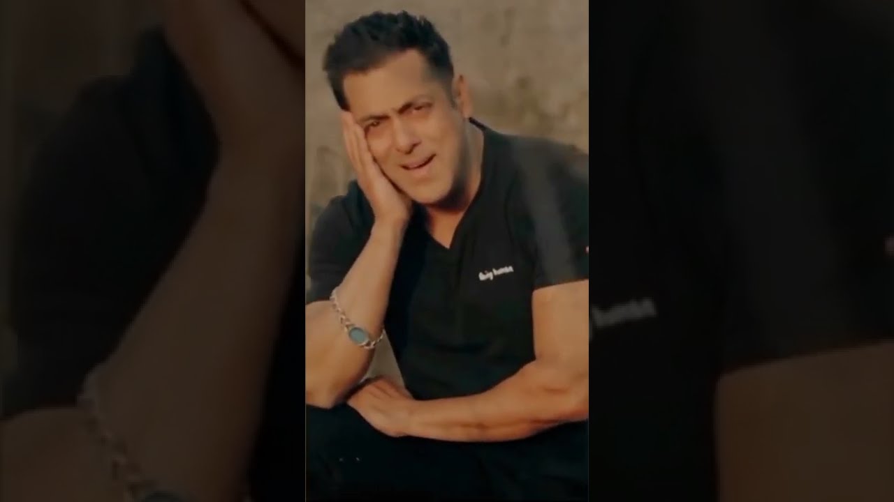 Salman Khan unveils first look of film 'Kisi Ka Bhai Kisi Ki Jaan'