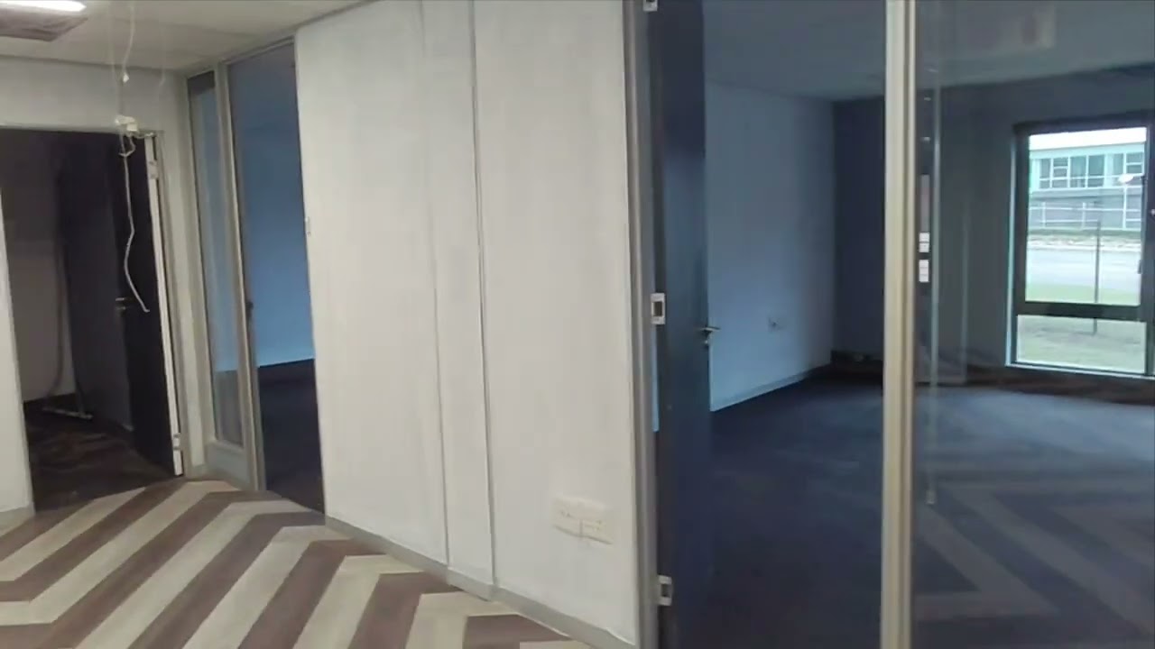 Flexible 345sqm Office Space with Whiteboxing Option Available