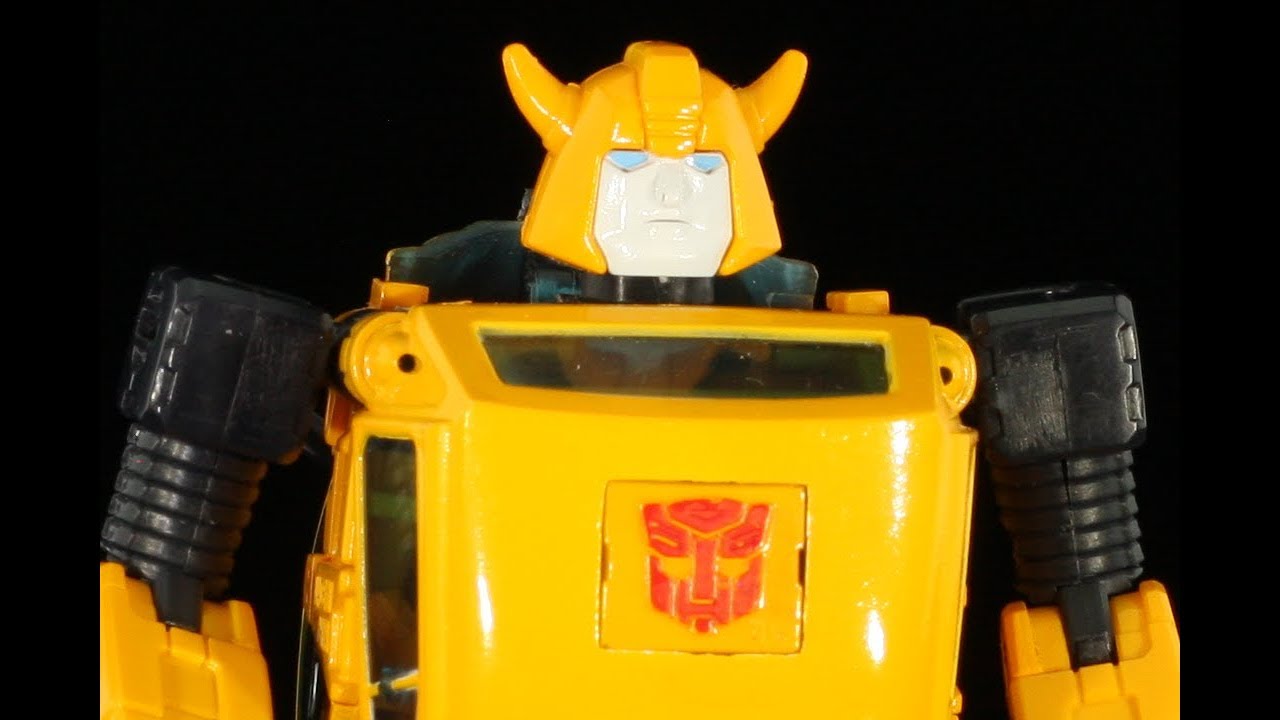 Takara MP-21 Bumblebee Transformation Sequence. - YouTube