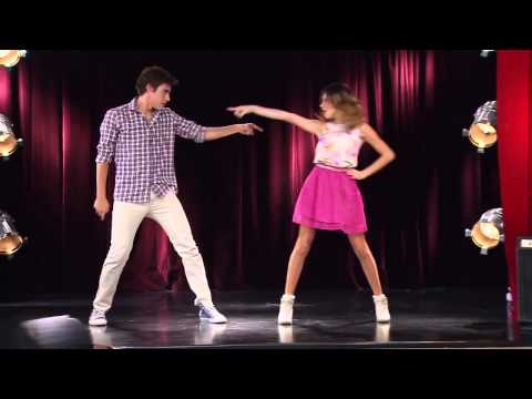 Violetta 2 - Vilu y León bailan juntos