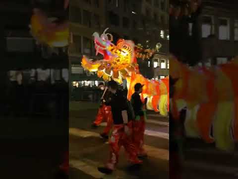 Video: San Francisco kinesisk nytår og parade: 2020