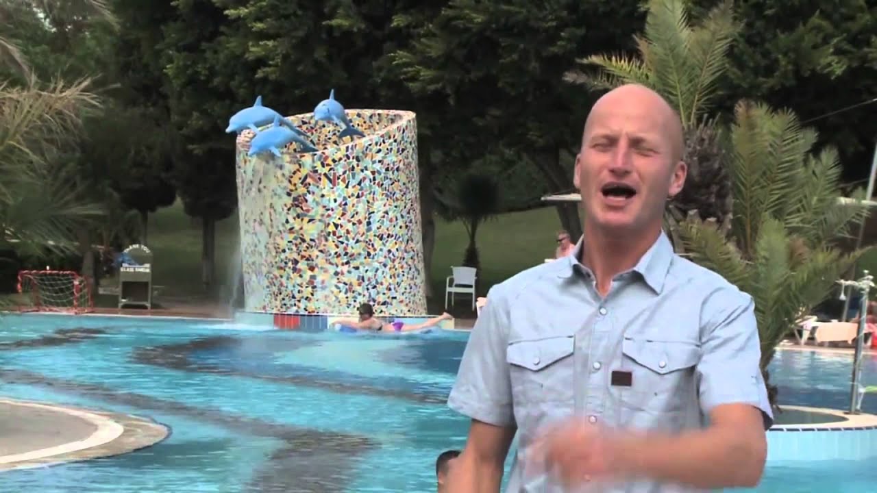 Wimmie Bouma - Zing en leef zonder zorgen ( Oranje Toppers Turkije )