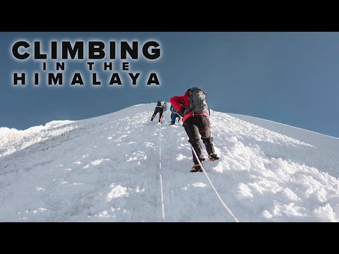 Summiting Lobuche East 6119m // Nepal
