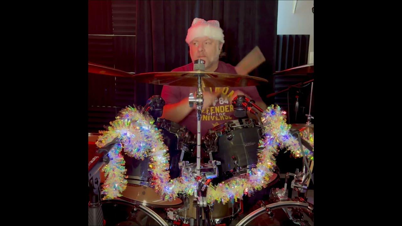 🎄 Drummer Rocks Harry Connick Jr.'s Jingle Bells! 🥁🎶