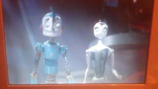 Robots (2005) Dominos Scene