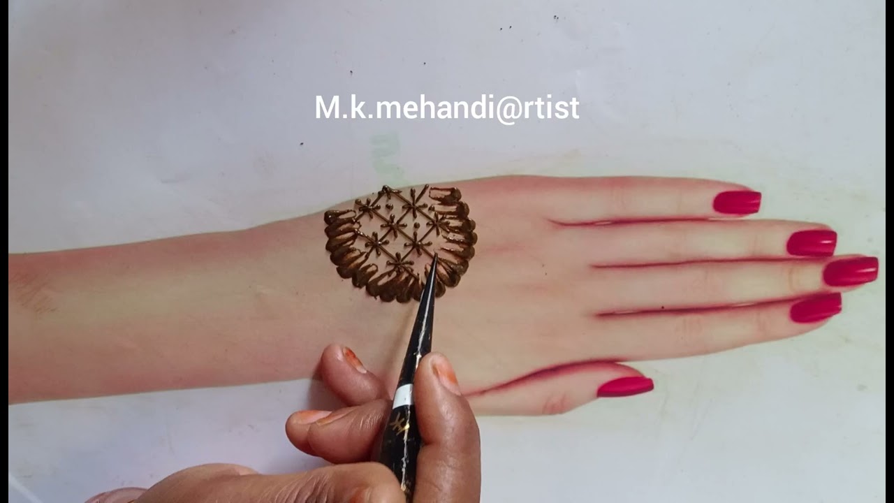 stylish back hand mehndi design using for||😘 चुड़ी से बनाएं||🙏
