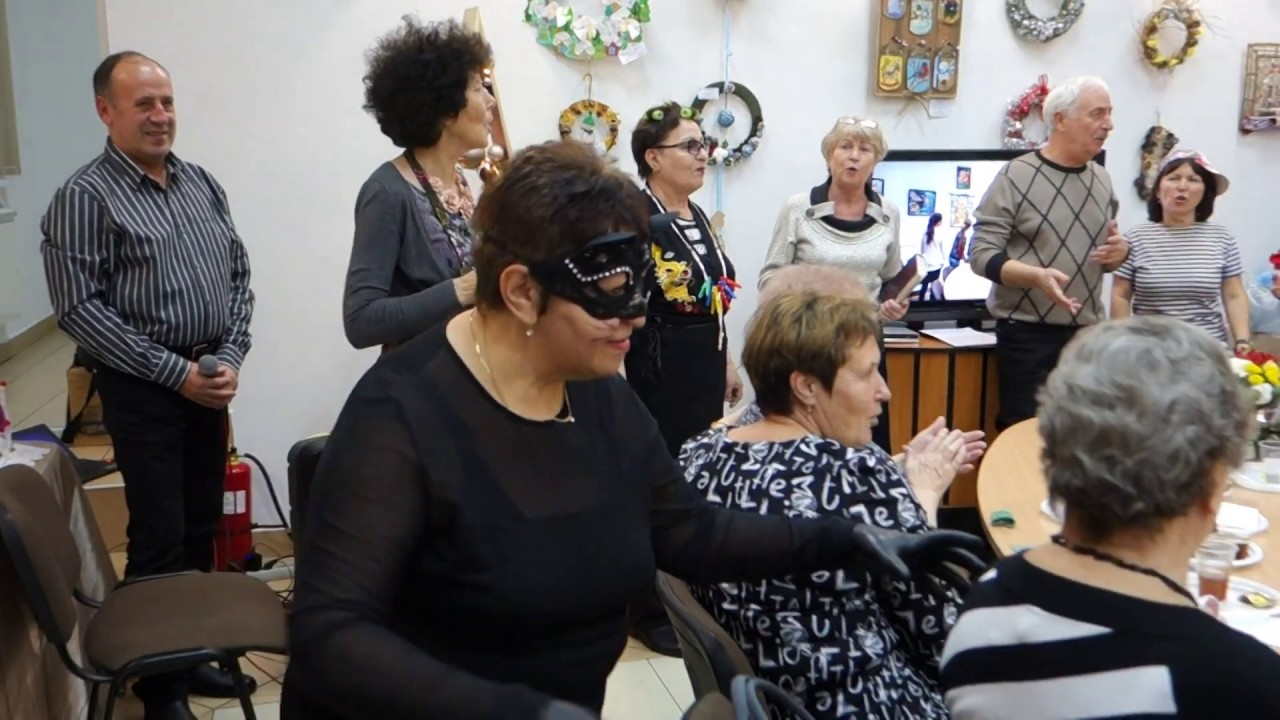 Музей Гурьевска. Вечер "дарителей". Песня "Черный кот". 14 декабря 2019 ...