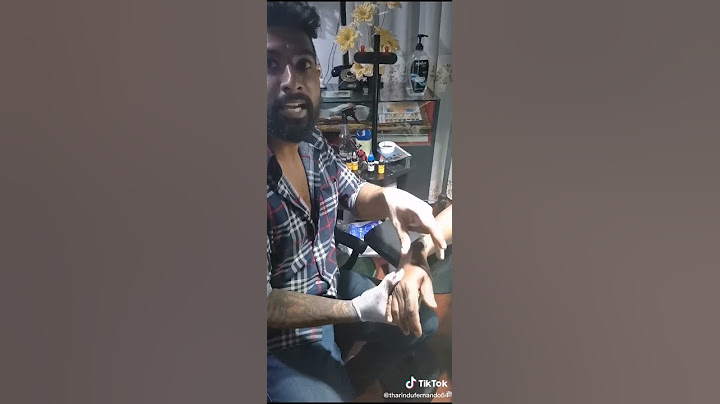 ටැටු මකන්න තියෙන කොල්ලොන්නට මරු තැනක්