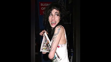 Last Years Of Amy Winehouse May The Angels Watch Over You Rest In God S Peace 