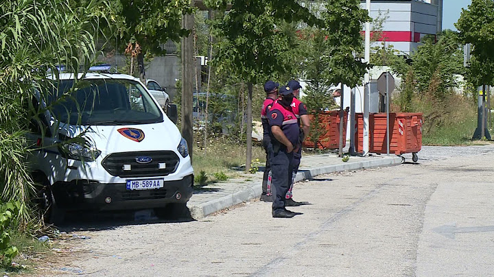 Top News - Aksidentoi policin me makinë/ Në pranga 33 vjeçari, kryente manovra të rrezikshme