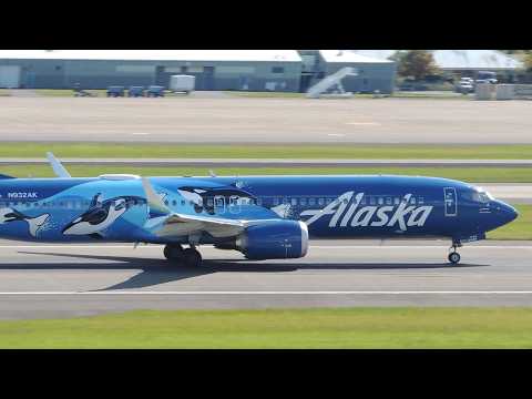 Alaska Airlines Boeing 737MAX 9 West Coast Wonders [N932AK] takeoff from PDX