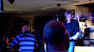 BRYAN ADAMS TRIBUTE * BACK TO YOU