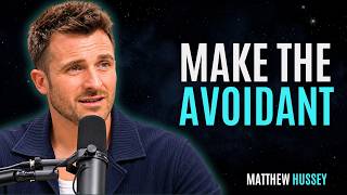 How To easily Make An Avoidant Fully Commit (And Never Pull Away Again!) || Avoidant Psychology