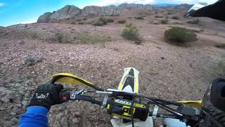 Suzuki Dr 350 Trepando