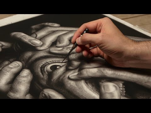 وقتی هیجان رو به نقاشی سیاه قلم چهره اضاقه میکنی 