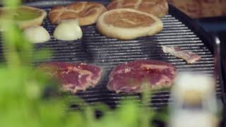 Burger Med Ribeye Bacon Og Vesterhavsost Coop.dk Mad